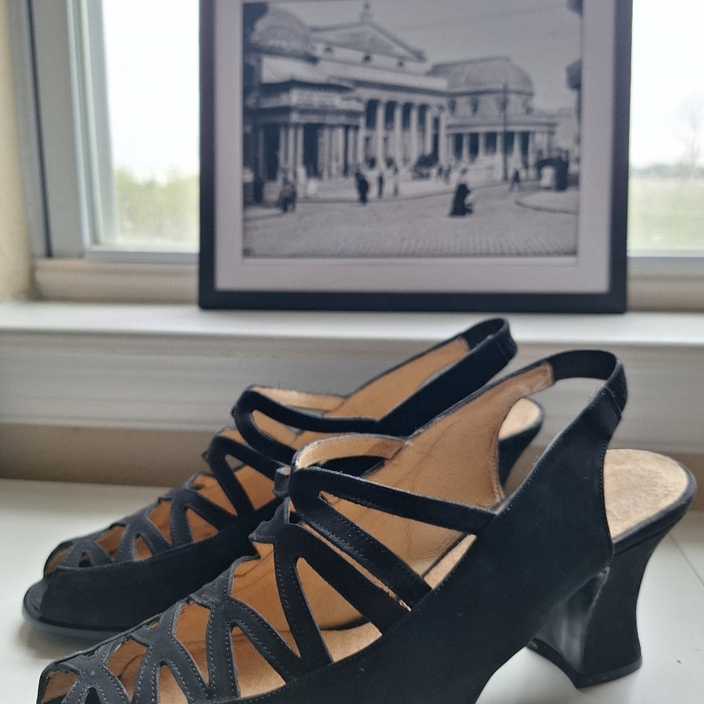Black Suede 1940 Black Women's Shoes